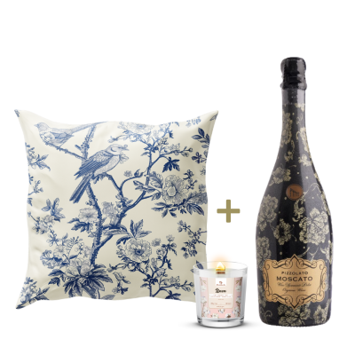 Естествено пенливо MOSCATO + свещ LINEN + възглавница BIRDS